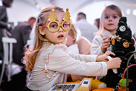 80a21ec24264fa165_280