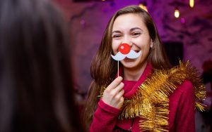 professionalnyj-fotograf-semka-reportazh-vecherinki